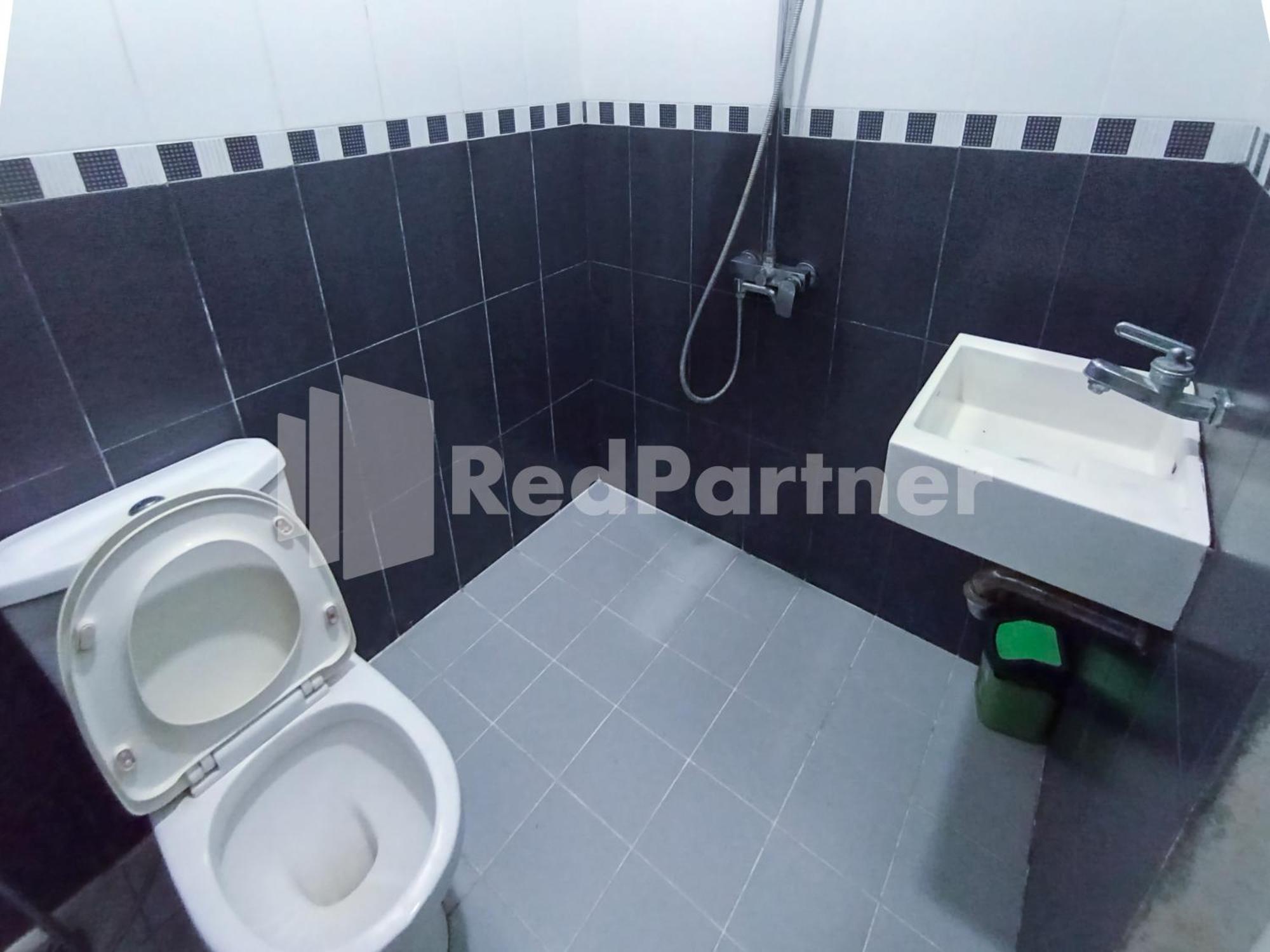 Nillo Hotel Kebumen Mitra Reddoorz Exteriör bild