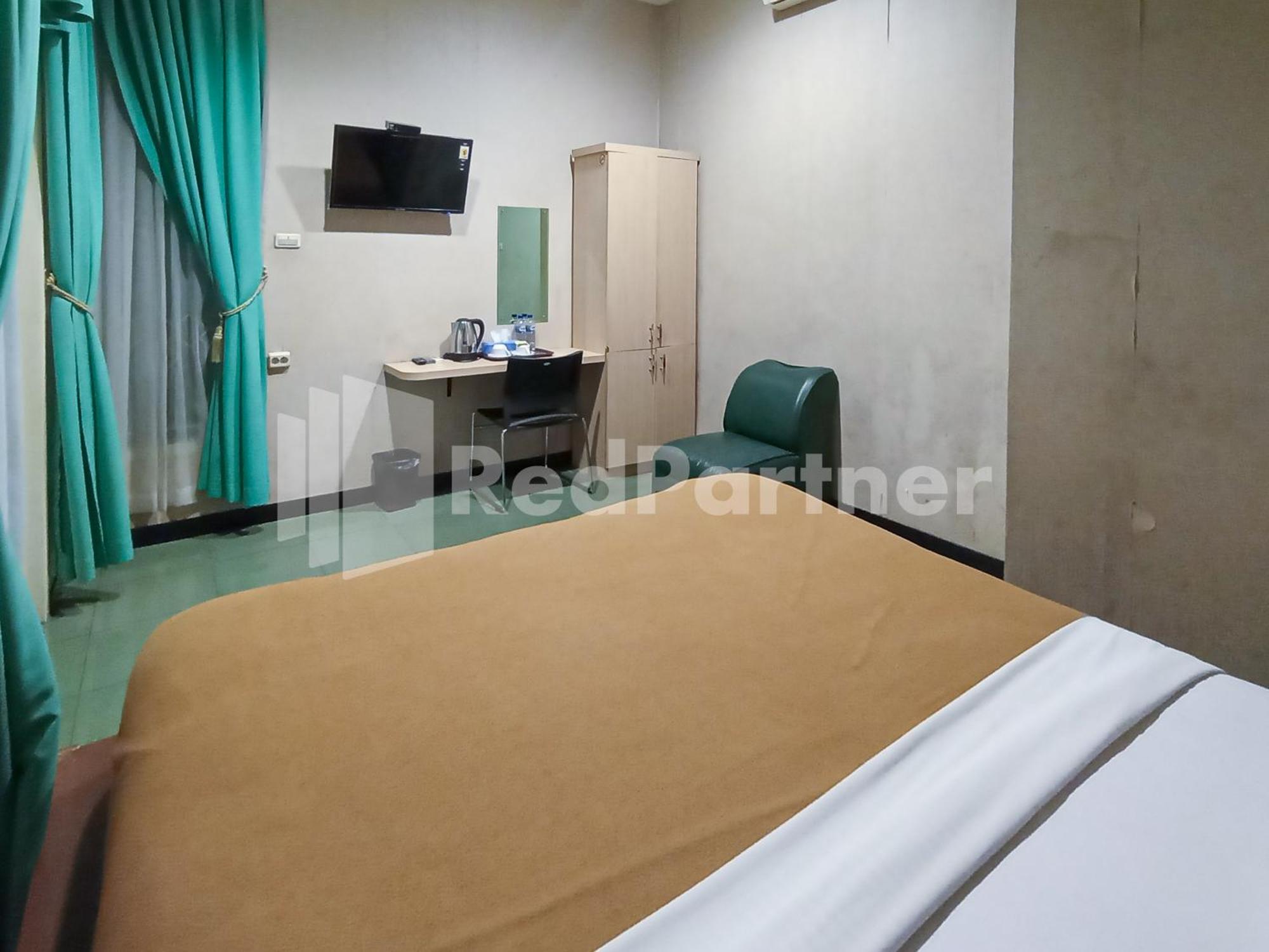 Nillo Hotel Kebumen Mitra Reddoorz Exteriör bild