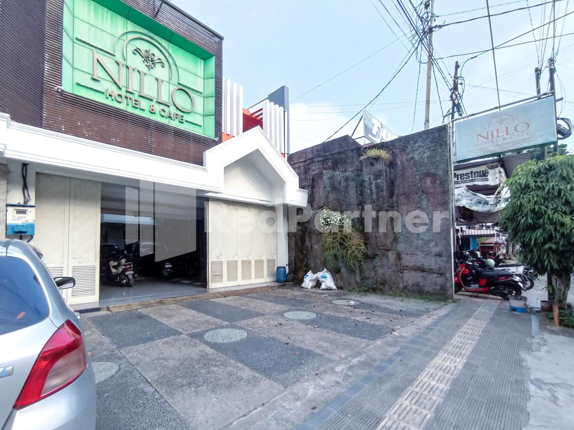 Nillo Hotel Kebumen Mitra Reddoorz Exteriör bild