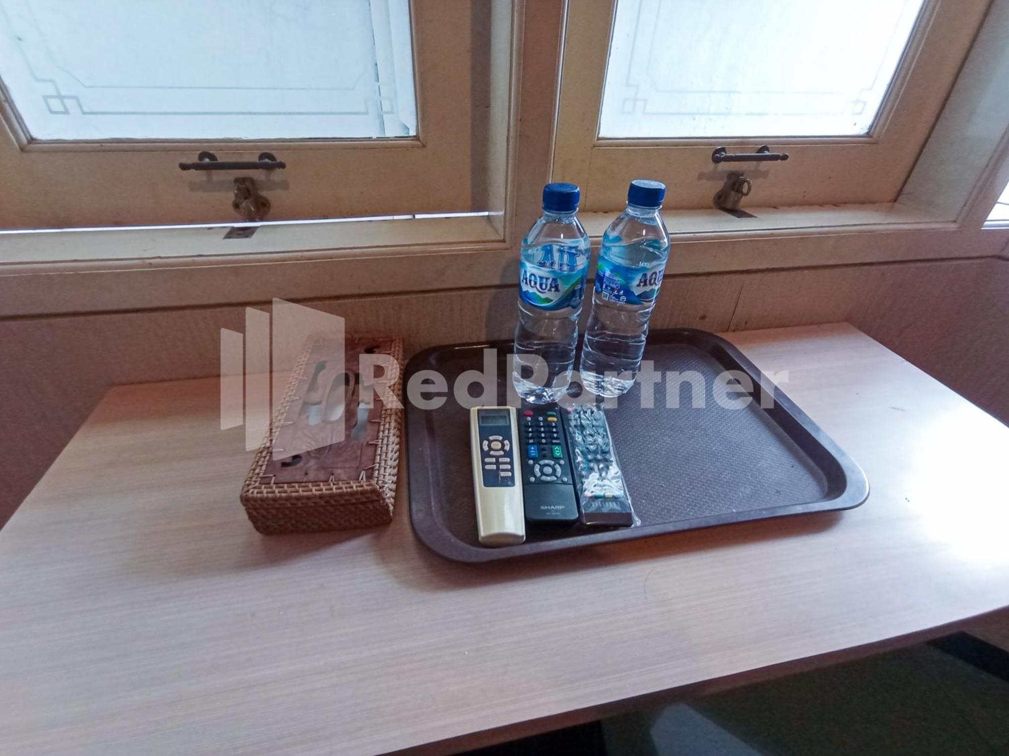 Nillo Hotel Kebumen Mitra Reddoorz Exteriör bild
